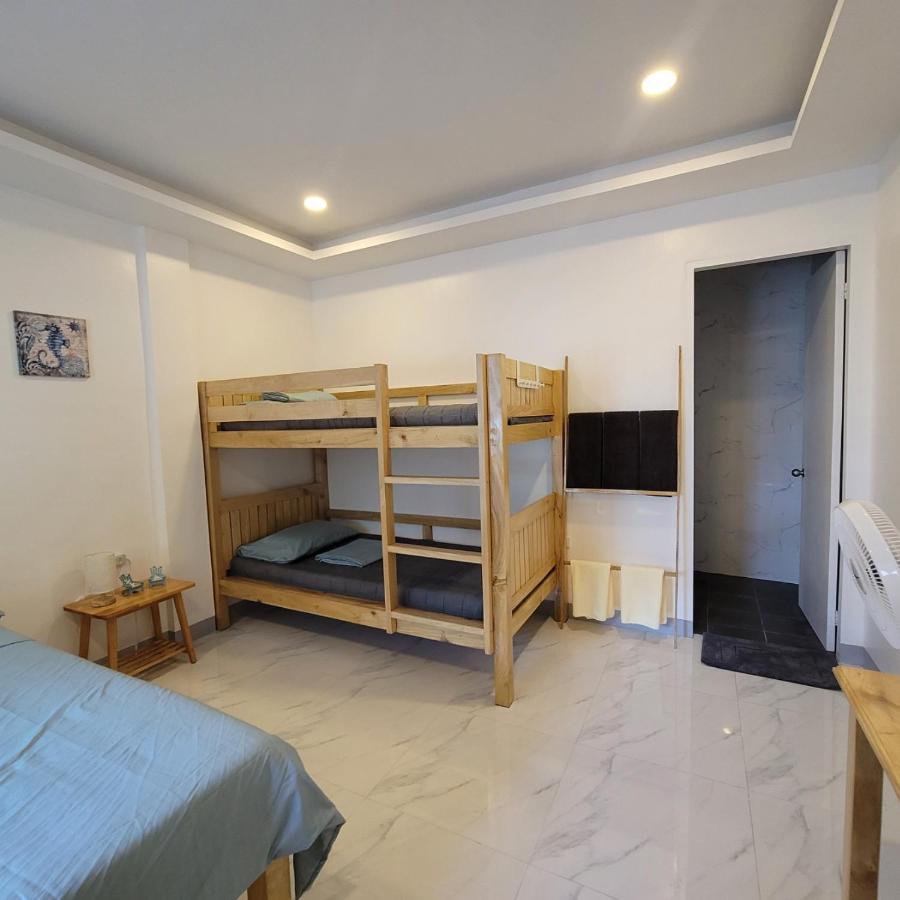 Ferienwohnung Tulomir #A 뚤로미르 행복한 4인실 Moalboal Exterior foto